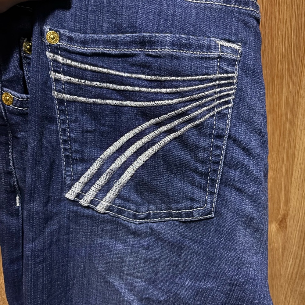 7 for All Mankind